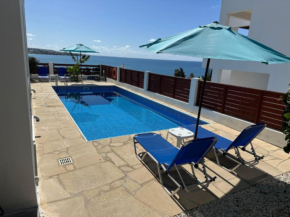 Villa Aqua Sunrise 1Km From Beach With Sea Views コーラル・ベイ エクステリア 写真