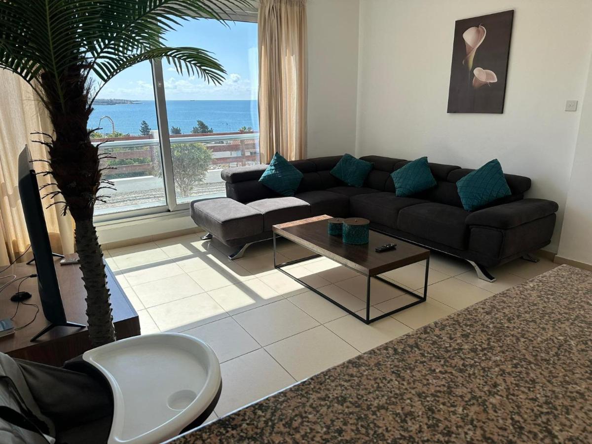 Villa Aqua Sunrise 1Km From Beach With Sea Views コーラル・ベイ エクステリア 写真