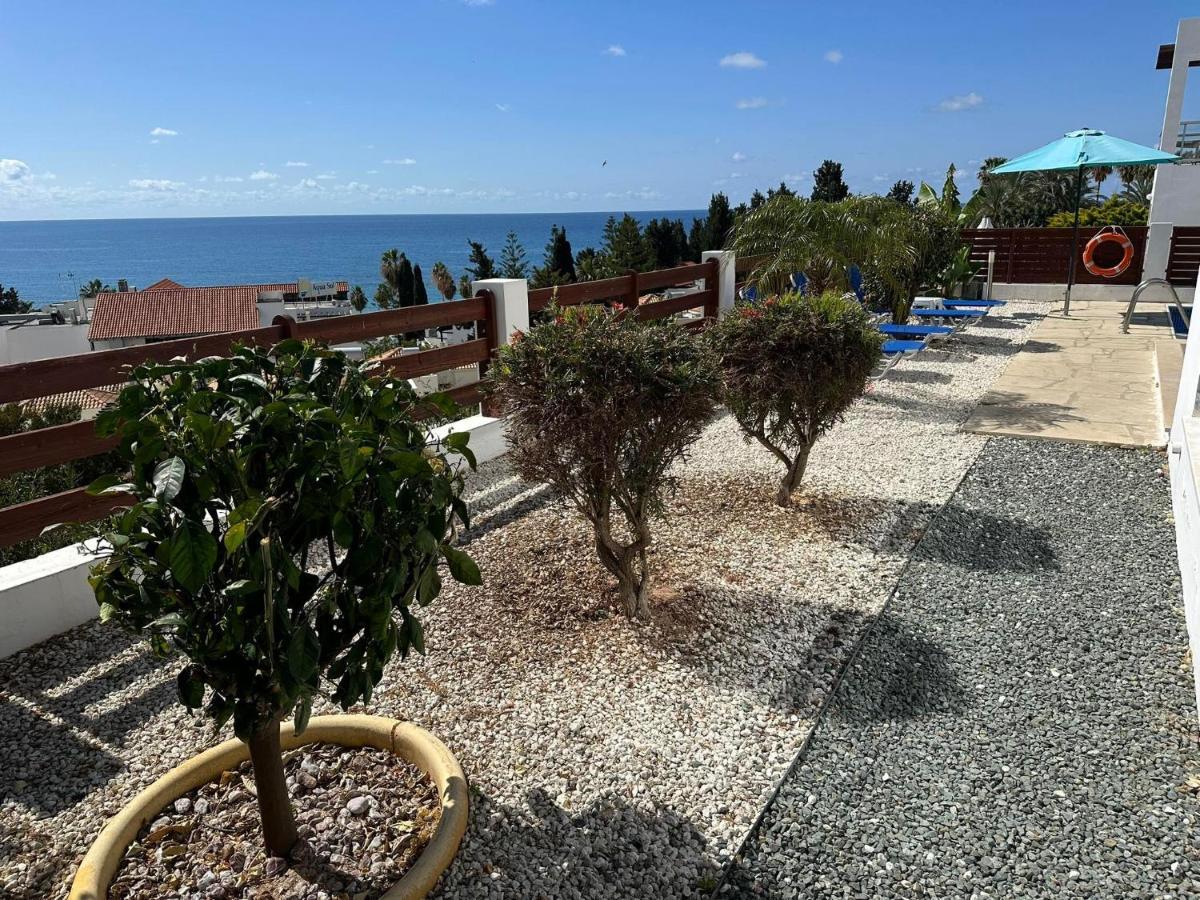 Villa Aqua Sunrise 1Km From Beach With Sea Views コーラル・ベイ エクステリア 写真