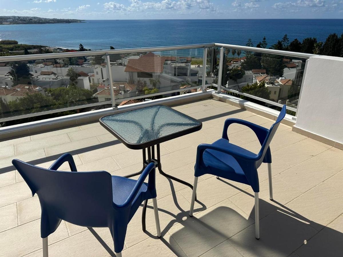 Villa Aqua Sunrise 1Km From Beach With Sea Views コーラル・ベイ エクステリア 写真