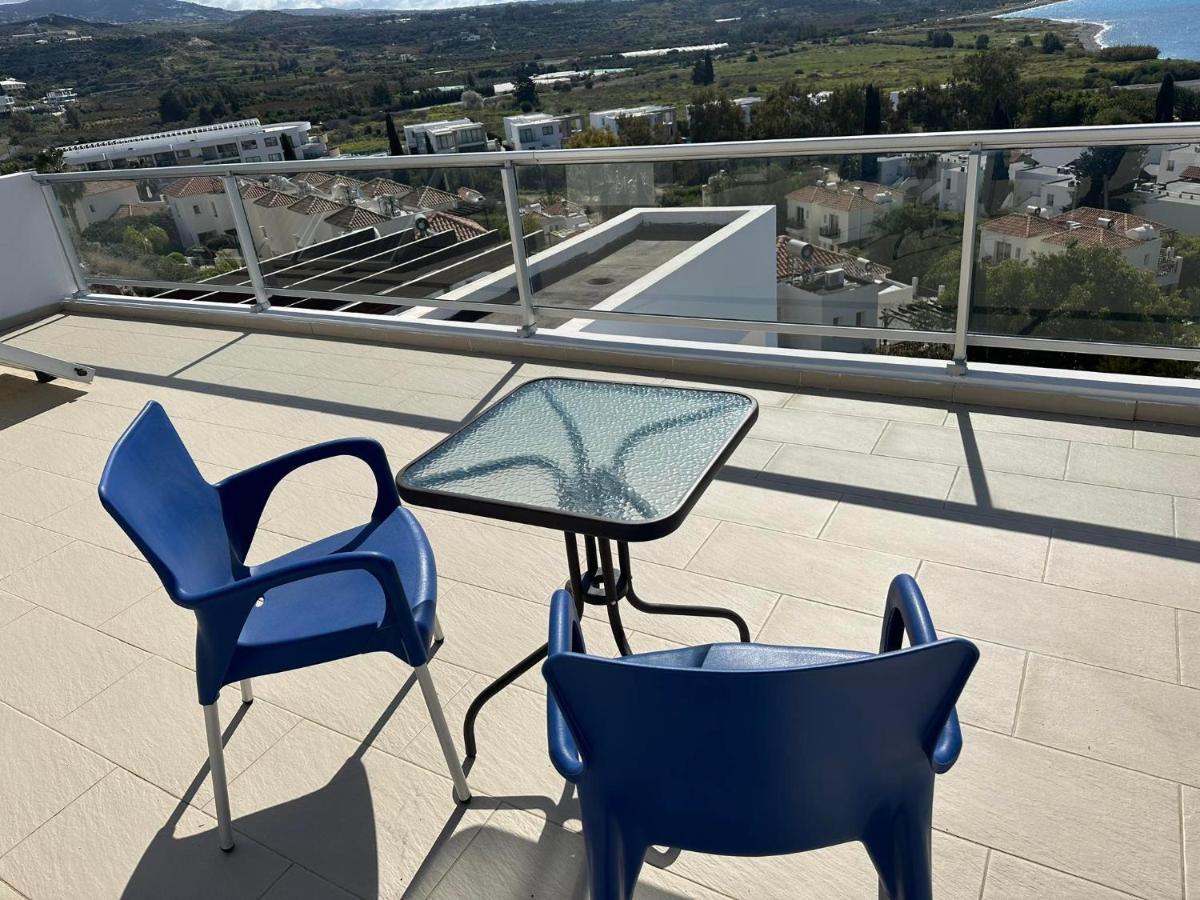 Villa Aqua Sunrise 1Km From Beach With Sea Views コーラル・ベイ エクステリア 写真