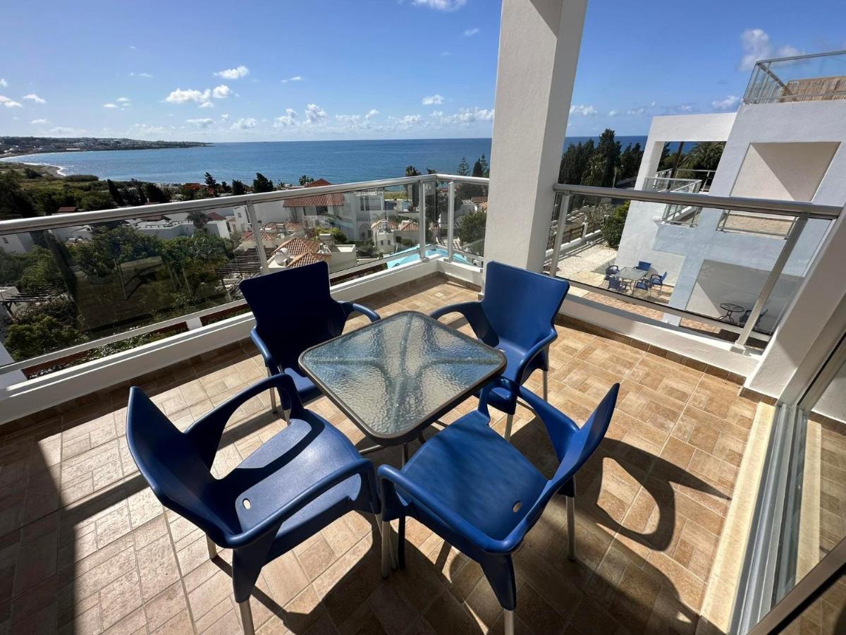 Villa Aqua Sunrise 1Km From Beach With Sea Views コーラル・ベイ エクステリア 写真
